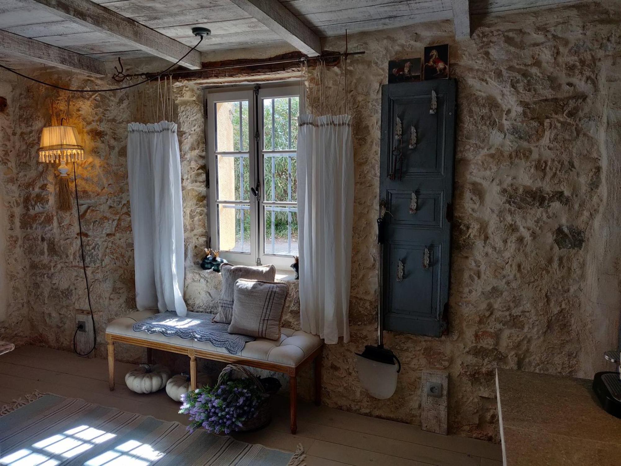 Le Mas Saint Pierre Roquefort Les Pins Bagian luar foto